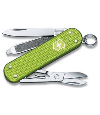 яНож-брелок Victorinox 0.6221.L24 Alox, 58мм, зеленый супертонкий